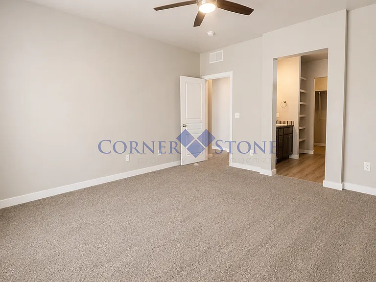 4676 W Silver Riv — Photo 16
