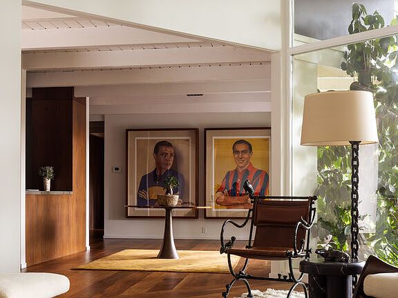 3rd image of 2179 Mandeville Canyon Rd