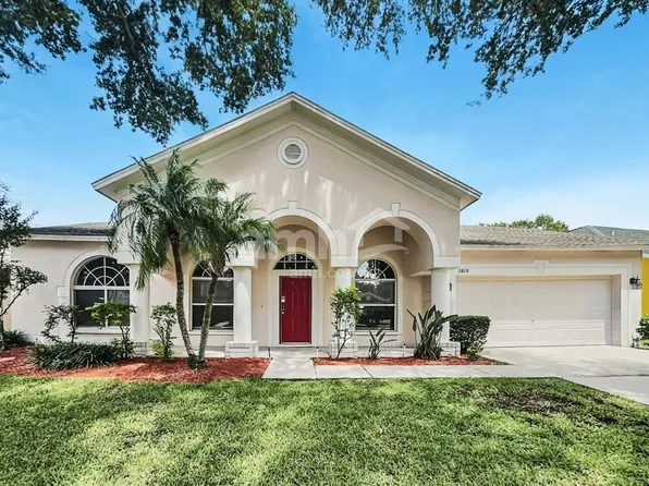 2828 Laurel Leaf Dr, Valrico, FL 33594