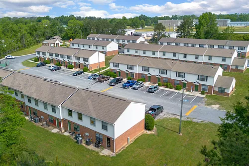 Thomson Villas Photo 1