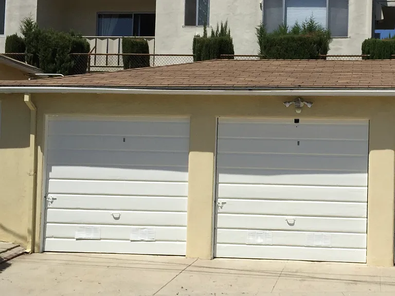 4327 Finley Ave — Photo 11