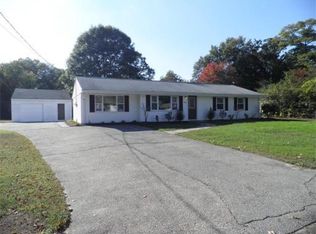 324 Powderhorn Dr, Taunton, MA 02780