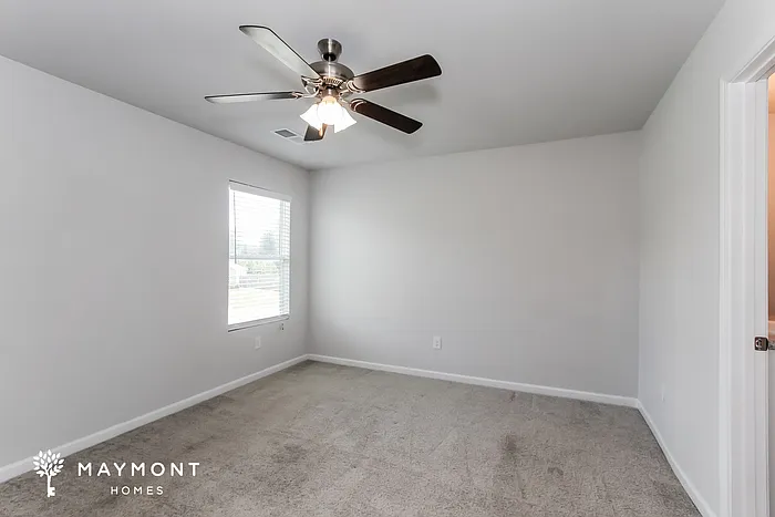 220 Camden Park Ave — Photo 10