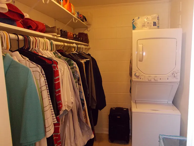 Giant closet with washer dryer