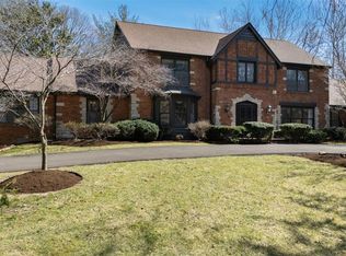 134 Pinehurst Estates Dr, Saint Louis, MO 63141