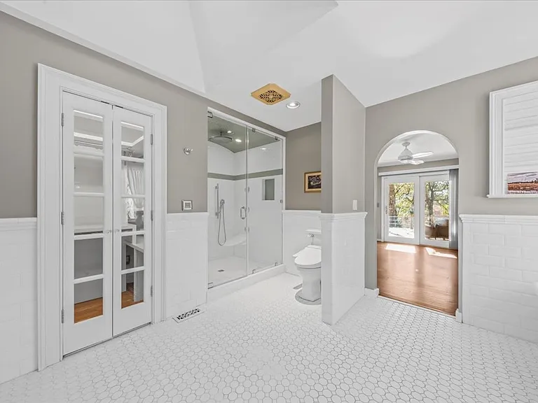 2051 Marsh Flower Ln — Photo 10