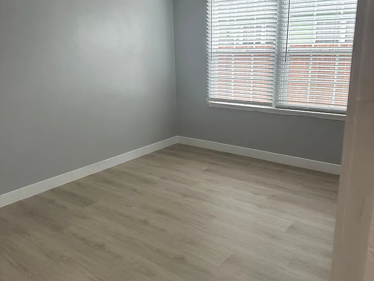 bedroom #1