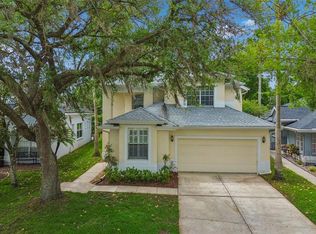 5414 Avenal Dr, Lutz, FL 33558