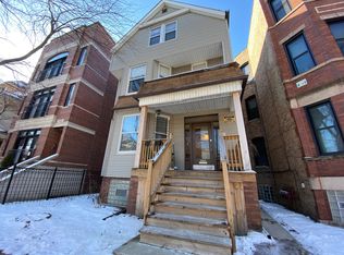 3824 N Damen Ave #1, Chicago, IL 60618