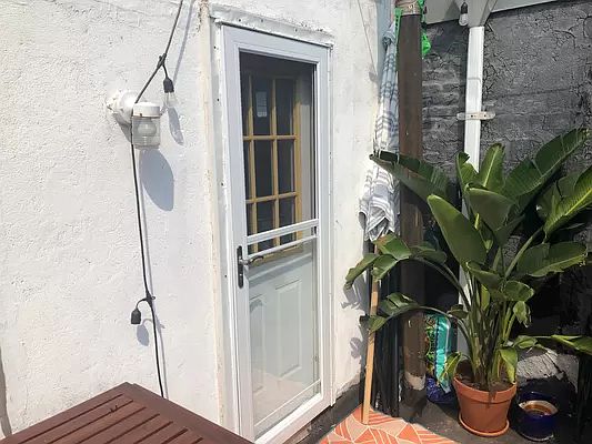4th image of 163 Mulberry St APT 19