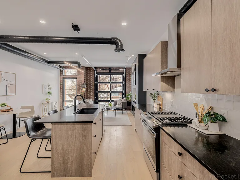 1242 Yates St #2 — Photo 4