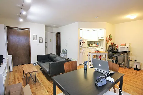 Rented by JK Dansar Corp | media 11