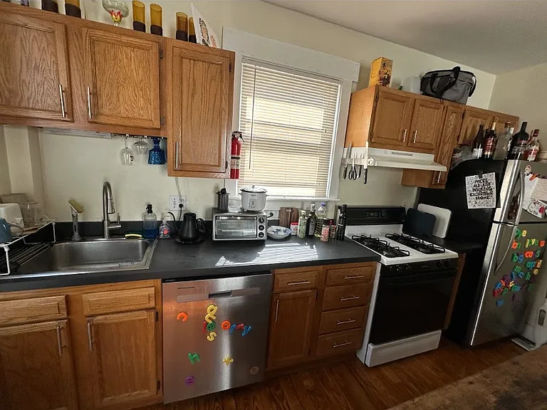 397 Washington St #2 — Photo 1
