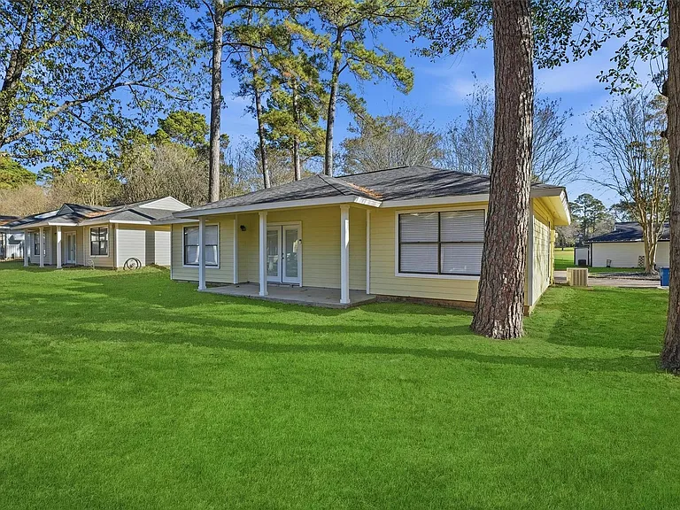 3500 Balboa Cir — Photo 17