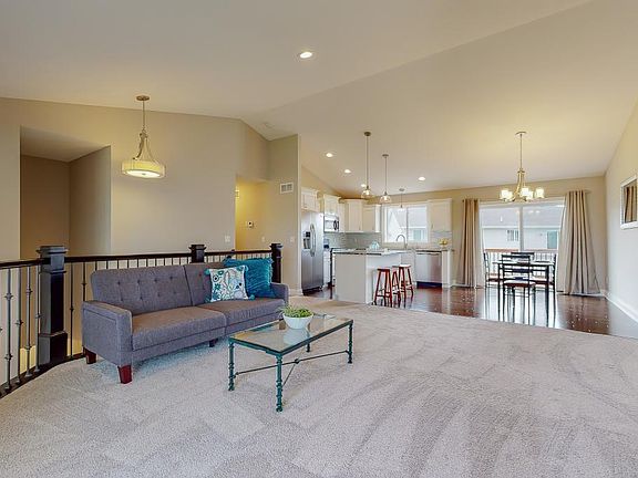 4th image of 22443 Cantrel Way