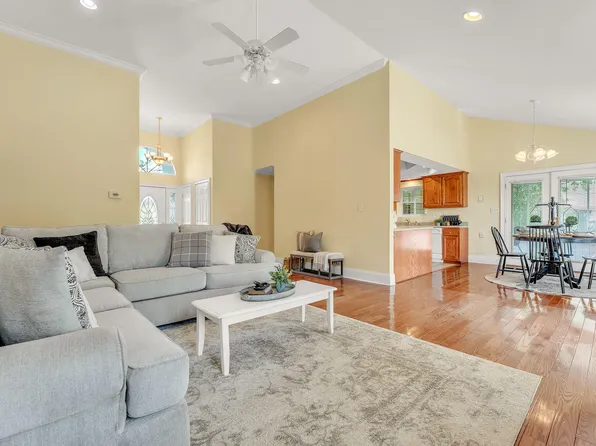 192 Clearview Cir NE, Cleveland, TN 37323