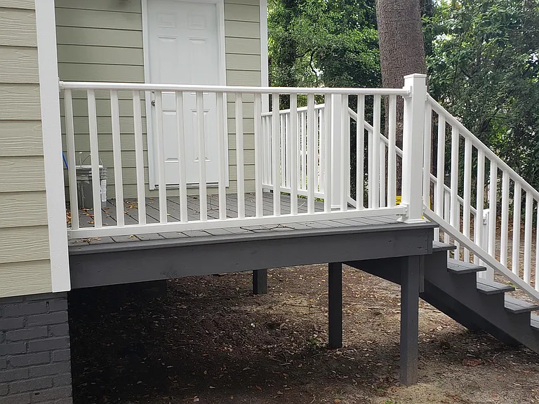 1004 Laurel St — Photo 11