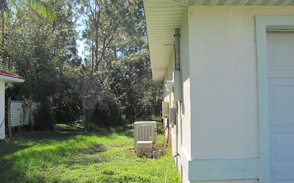 5th image of 45 Whippoorwill Dr