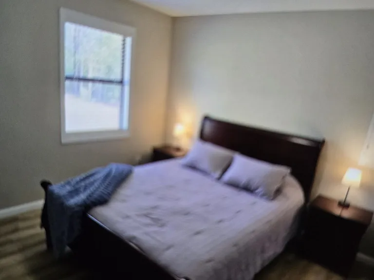 This room would be available, will negotiate if you need it furnished.