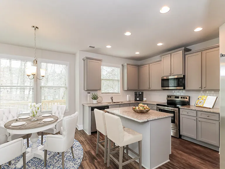 010-photo-kitchen-10144061