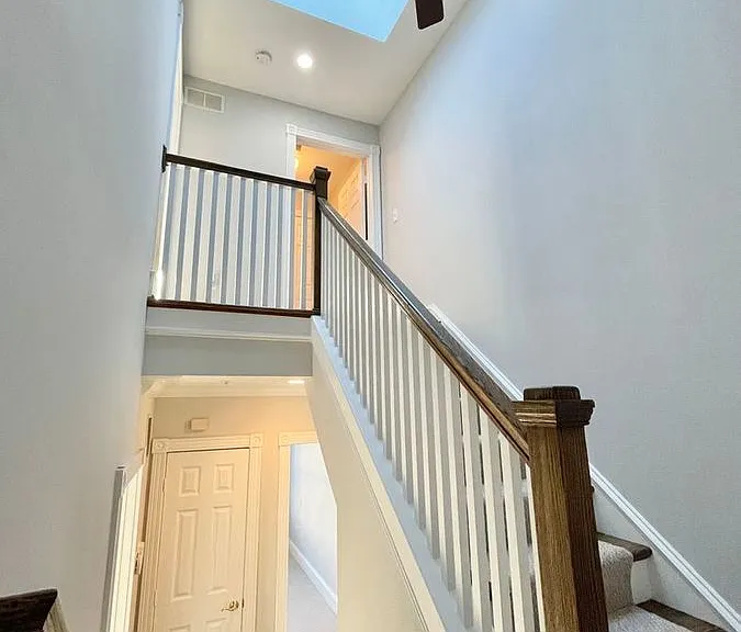 802 2nd St — Photo 35