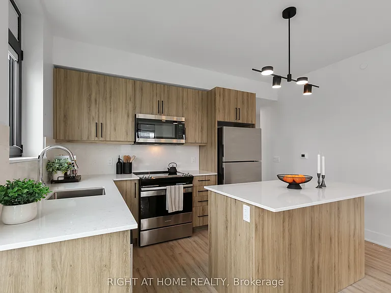 377 Winona Ave #607 — Photo 10