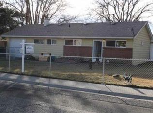 365 Wright Ave, Richland, WA 99352