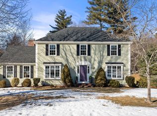 9 Hood Cir, Boxford, MA 01921