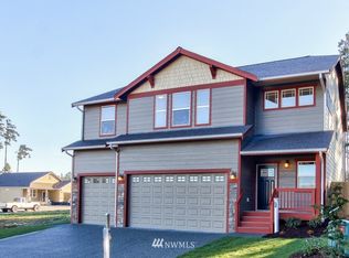 3015 SW Berwick Way, Oak Harbor, WA 98277