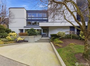 1400 Taylor Ave N APT 201, Seattle, WA 98109
