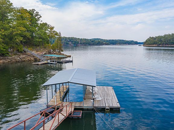 Image 3: Dock