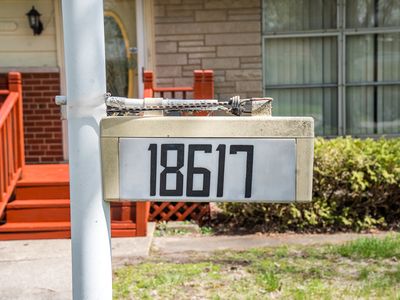 18617 Sherman St, Lansing, IL, 60438