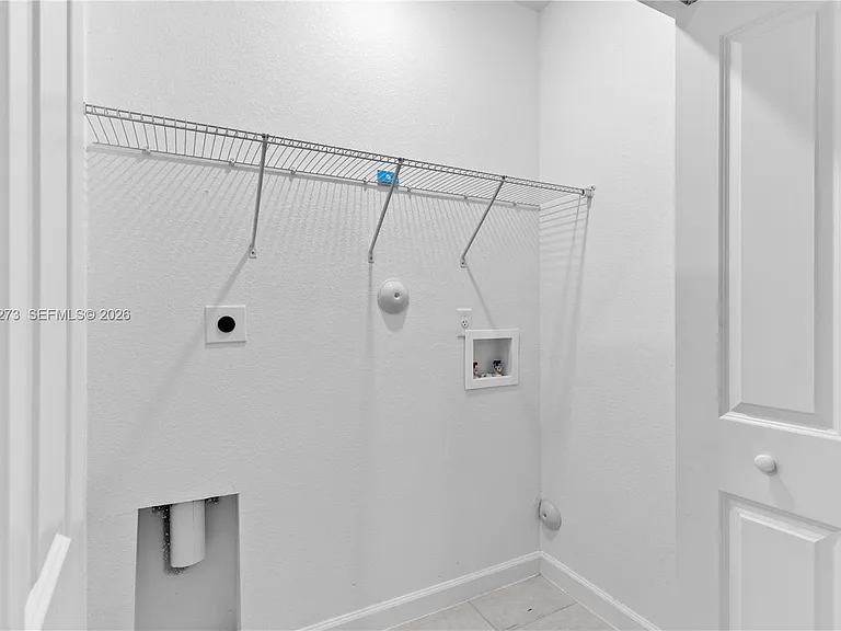 11947 SW 241st Ter — Photo 32