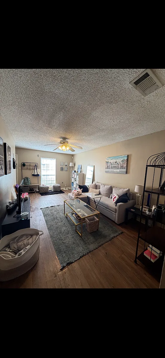 Building Photo - 1702 Brightside Dr #C