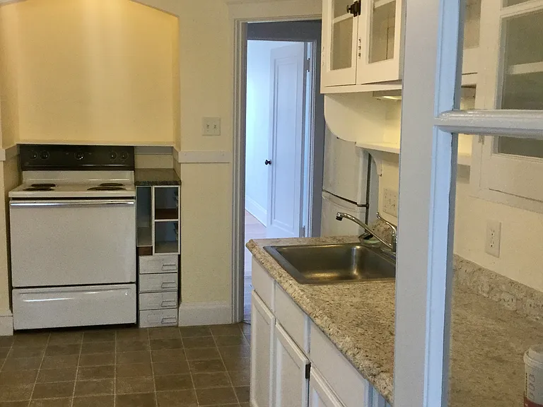 123 South St — Photo 13