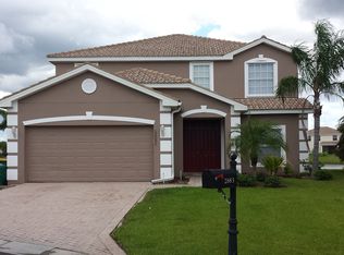 2883 Blossom Ct, Naples, FL 34120