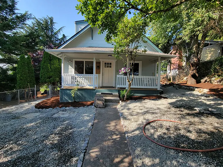 2031 E Harrison St — Photo 19