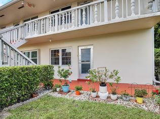 252 Coventry E #K, West Palm Beach, FL 33417