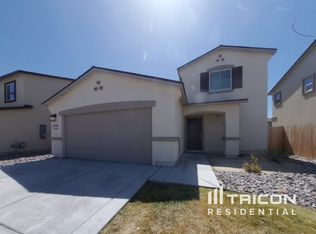 8950 Wolf River Dr, Reno, NV 89506