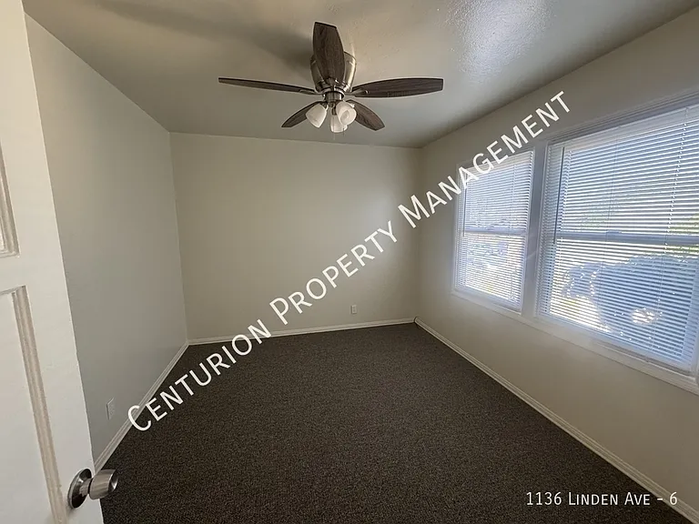 1136 Linden Ave #6 — Photo 3