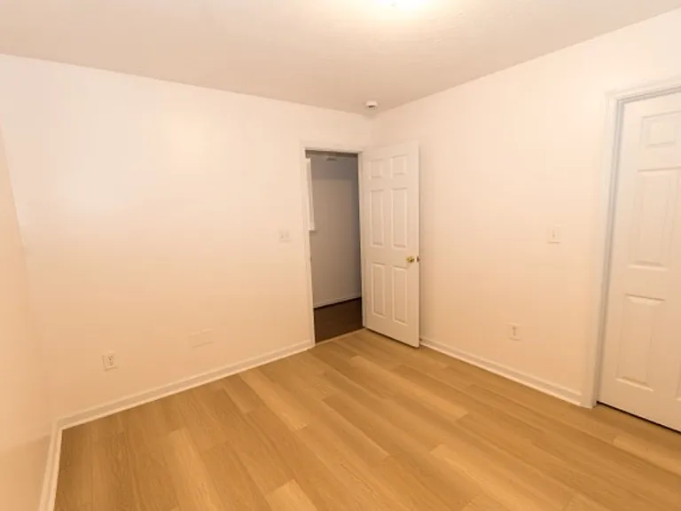 2049 Dundee Way — Photo 18