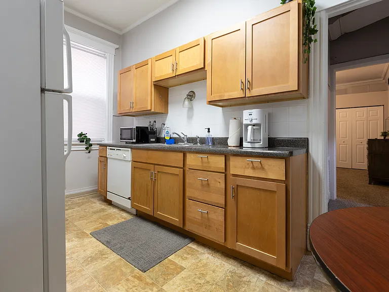 4382 W Pine Blvd #4382 — Photo 8