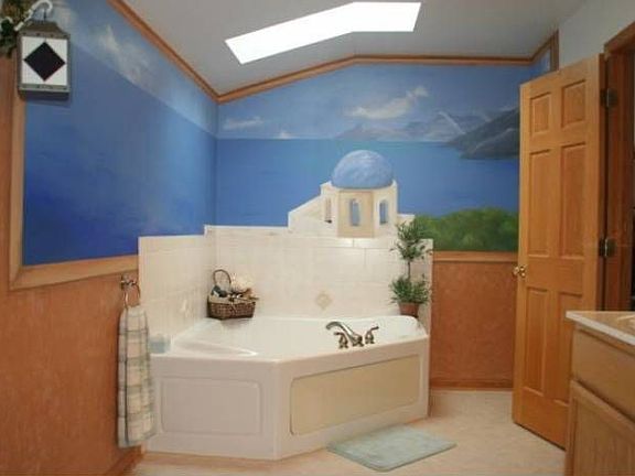 Custom mural in Master ba