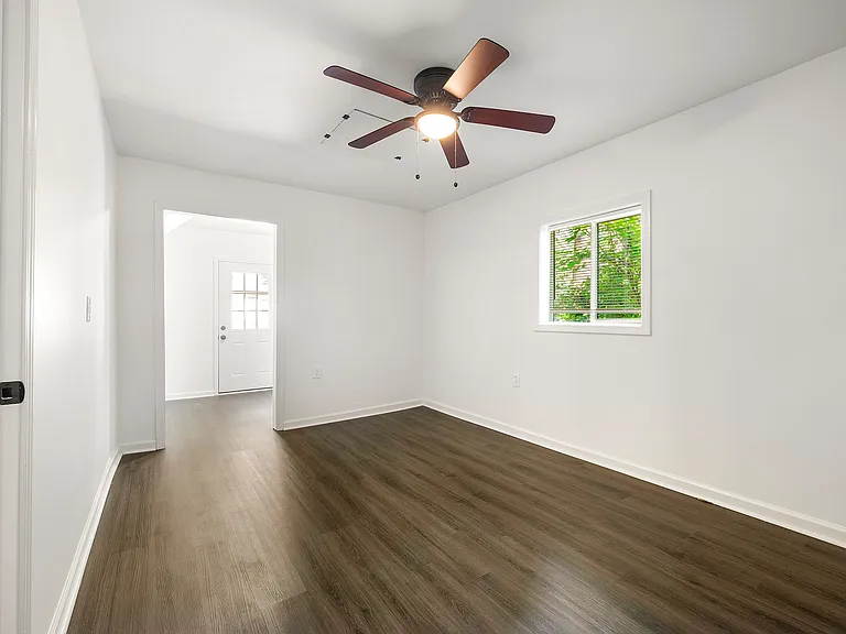 534 Woodcrest Manor Dr — Photo 10