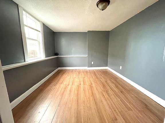 3rd image of 25 High Rock St #1