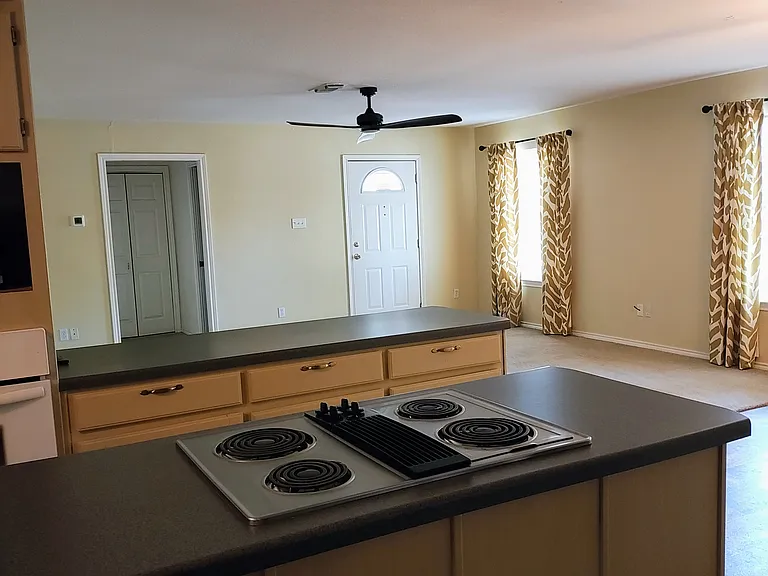 128 Moyer Ln — Photo 2