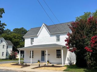 221 W End Ave, Cambridge, MD 21613