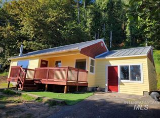 1356 W State Route 4, Skamokawa, WA 98647