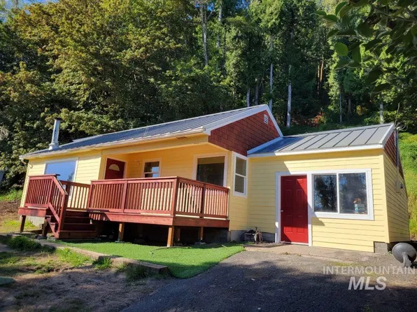1356 W State Route 4, Skamokawa, WA 98647
