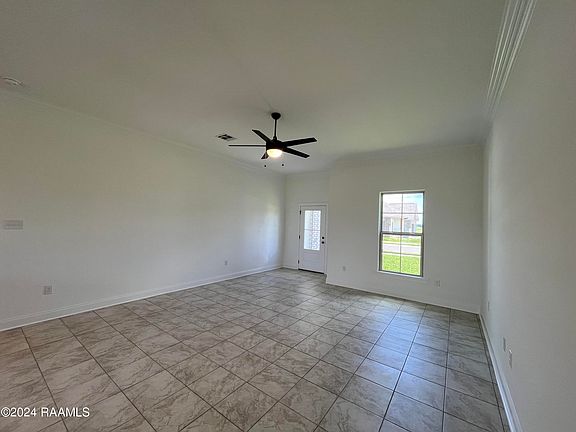 2nd image of 308 McGillis Ln